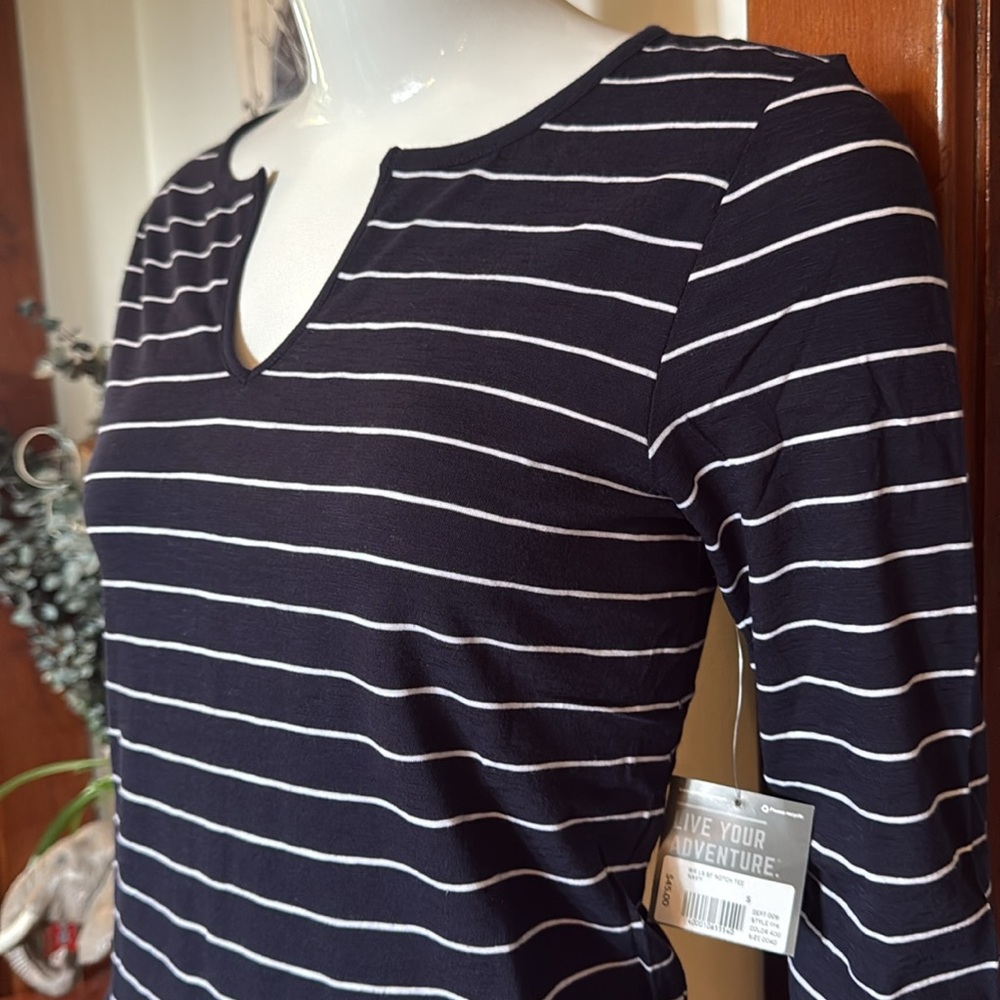 NWT Eddie Bauer size small Navy Striped Women's Top
